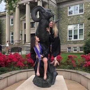 Meet your Posher, Julia